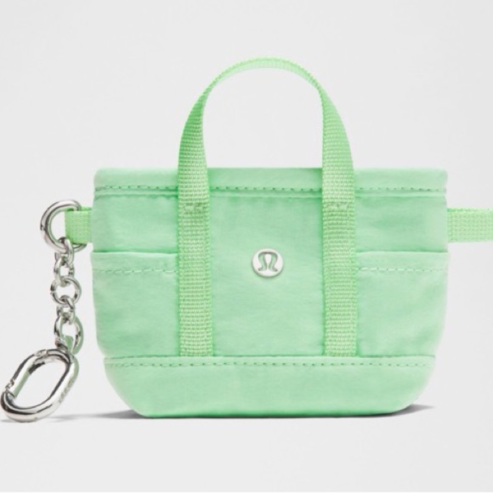 lululemon Daily Multi-Pocket Nano Tote Bag